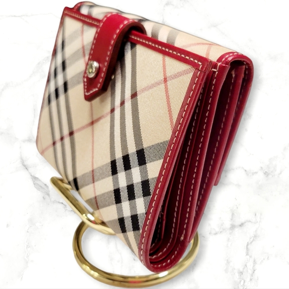 Stunning BURBERRY Bifold Wallet Iconic Tartan Plaid NWOT & Plastic on Front Logo - Picture 2 of 15